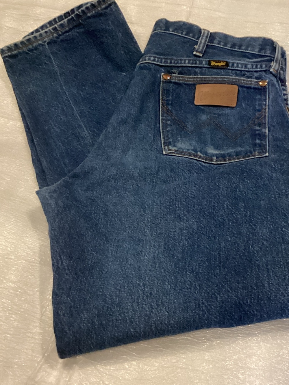 Wrangler Men's Classic Stonewashed Blue Denim Jeans